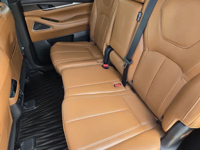 Certified 2024 INFINITI QX60 Sensory AWD/4WD image 13