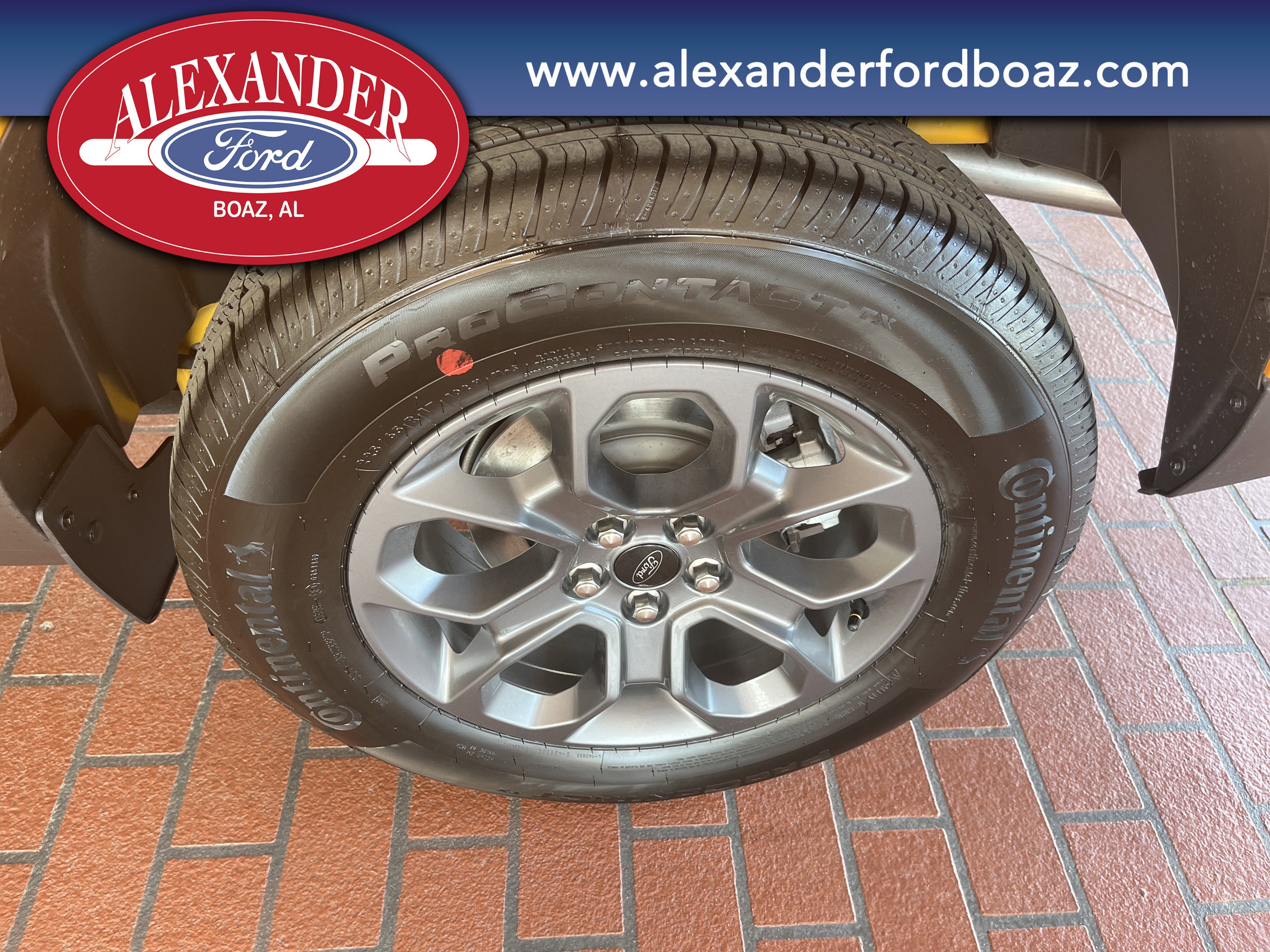 New 2026 Ford Maverick XLT image 9