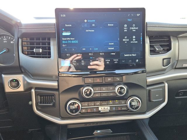 Used 2024 Ford Expedition XLT image 17