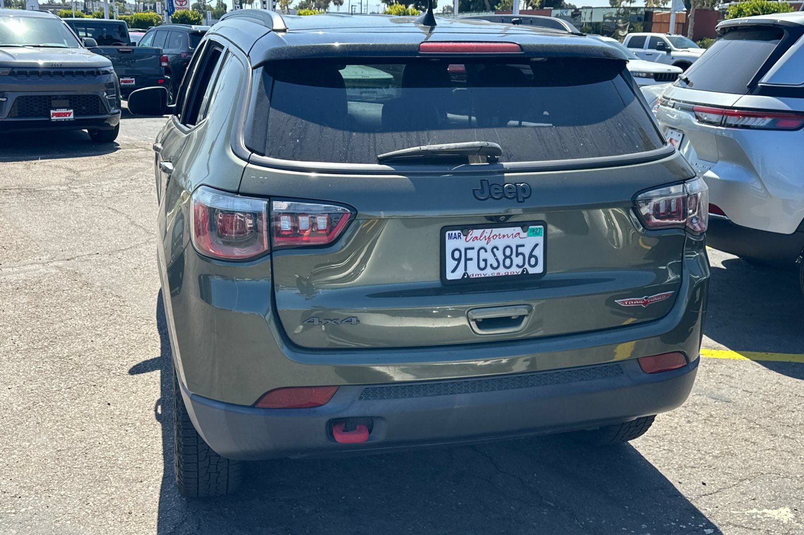 Used 2019 Jeep Compass Trailhawk AWD/4WD image 5