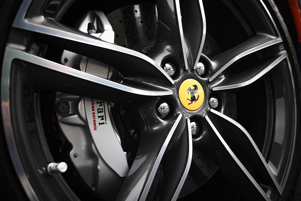 Certified 2023 Ferrari Roma RWD image 14