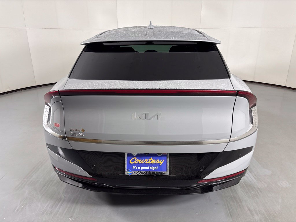 New 2026 Kia EV6 Wind RWD image 7