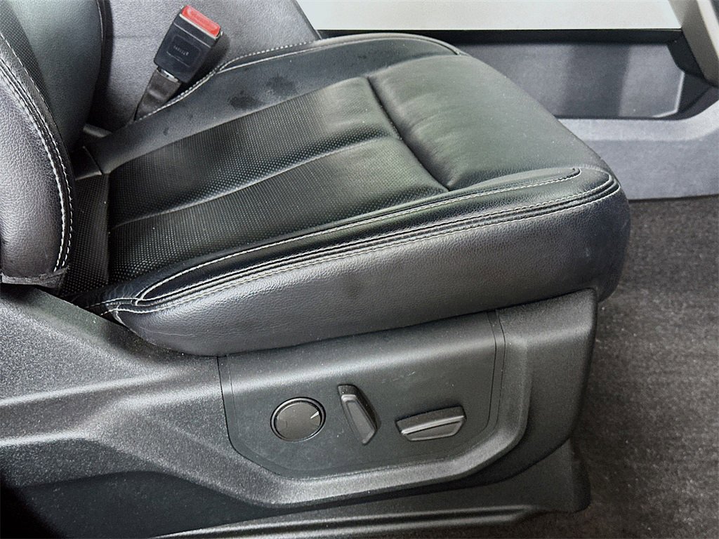 Used 2020 Ford F150 Lariat w/ Equipment Group 502A Luxury image 23