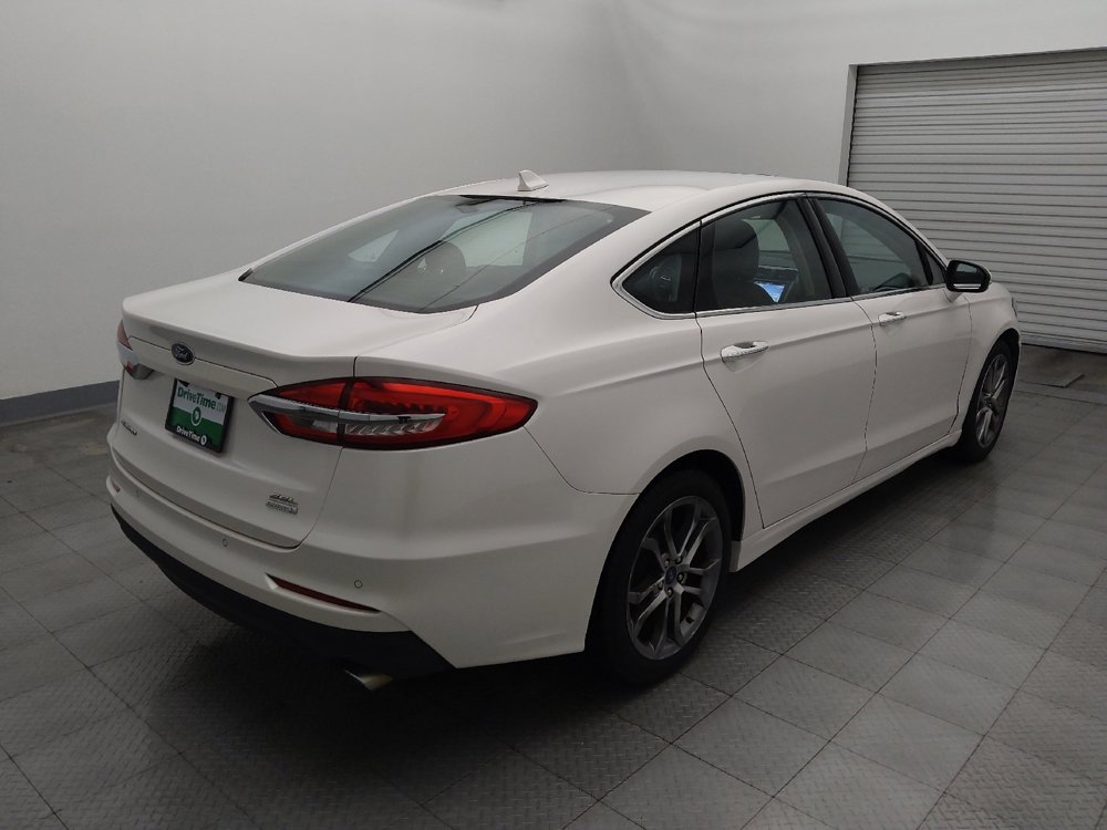 Used 2019 Ford Fusion SEL FWD image 9