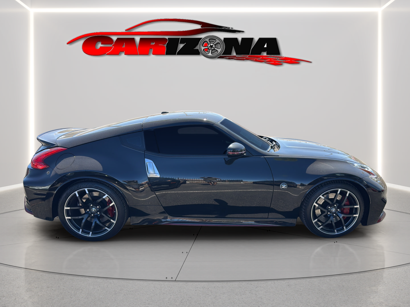 Used 2016 Nissan 370Z NISMO RWD image 4