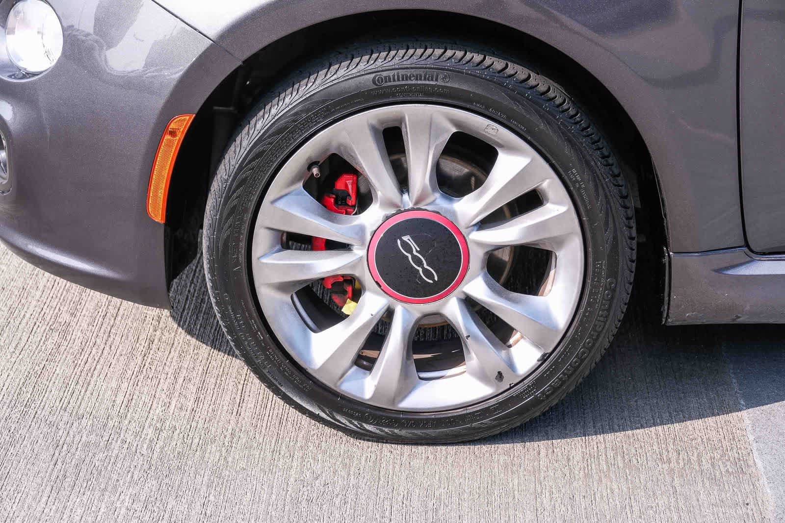 Used 2015 FIAT 500 Sport w/ Comfort/Convenience Group FWD image 10