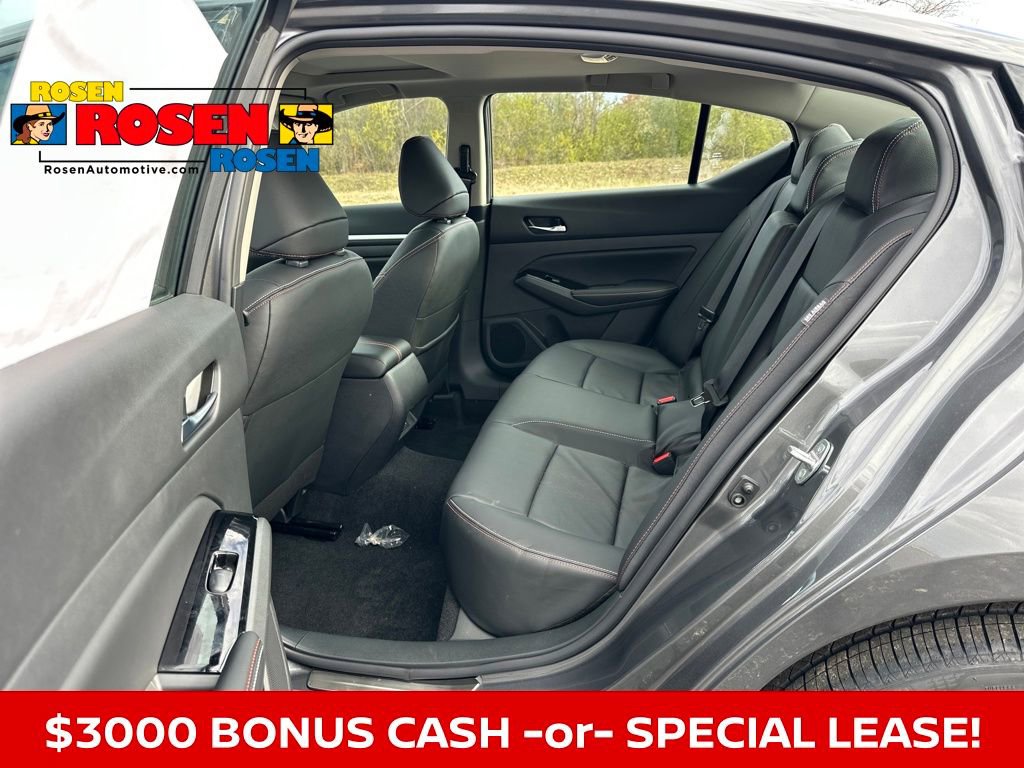 New 2025 Nissan Altima 2.5 SR w/ SR Premium Package image 13