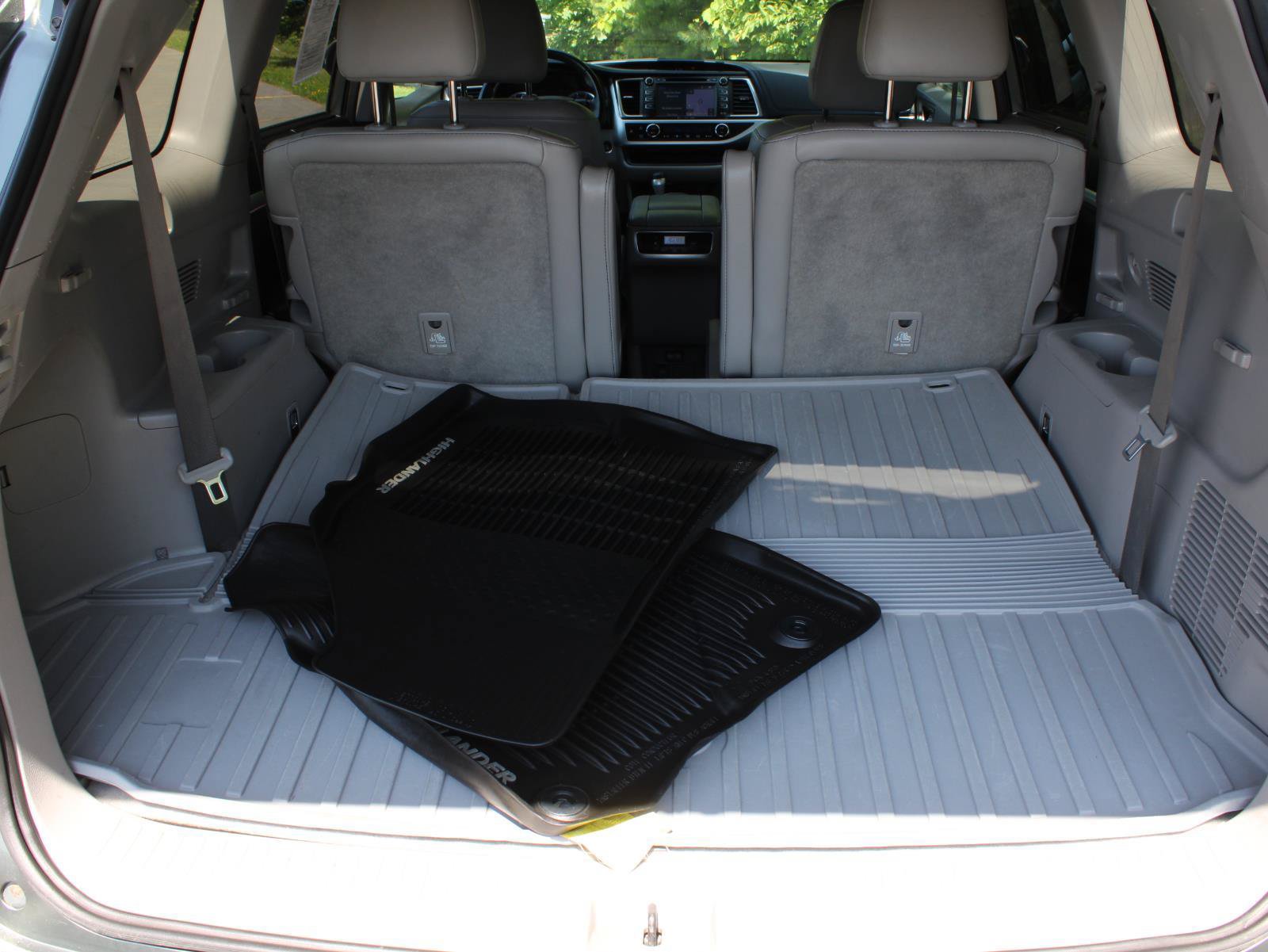 Used 2019 Toyota Highlander XLE AWD/4WD image 8