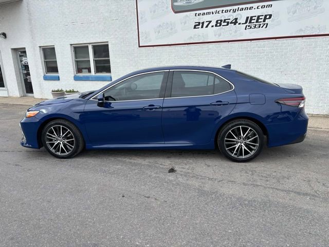 Used 2024 Toyota Camry XLE image 4
