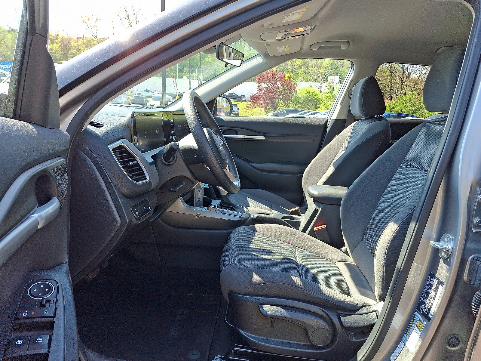 Used 2024 Kia Seltos LX AWD/4WD image 13