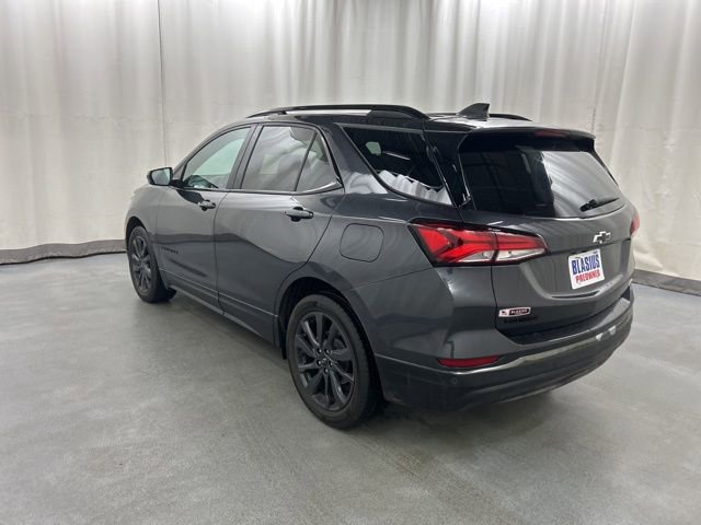 Used 2023 Chevrolet Equinox RS image 4