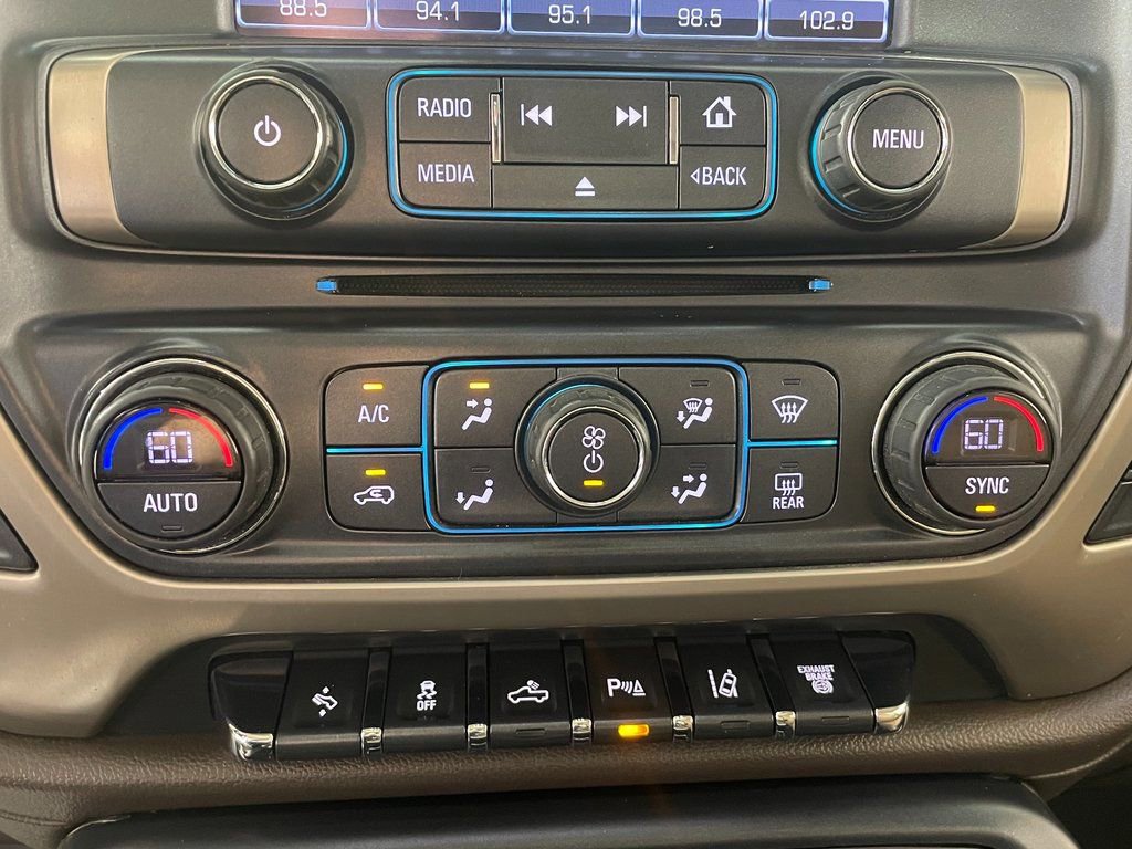 Used 2017 GMC Sierra 3500 Denali w/ Duramax Plus Package image 20