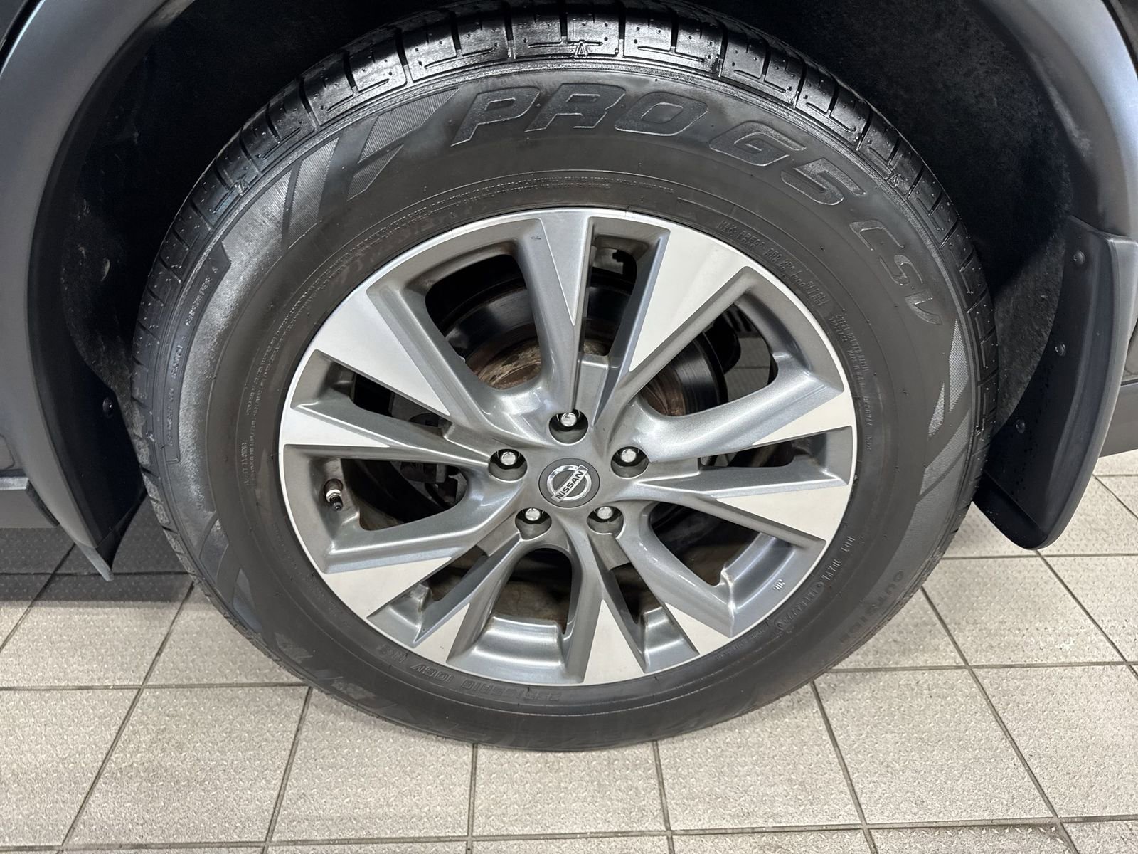 Certified 2018 Nissan Murano S image 12