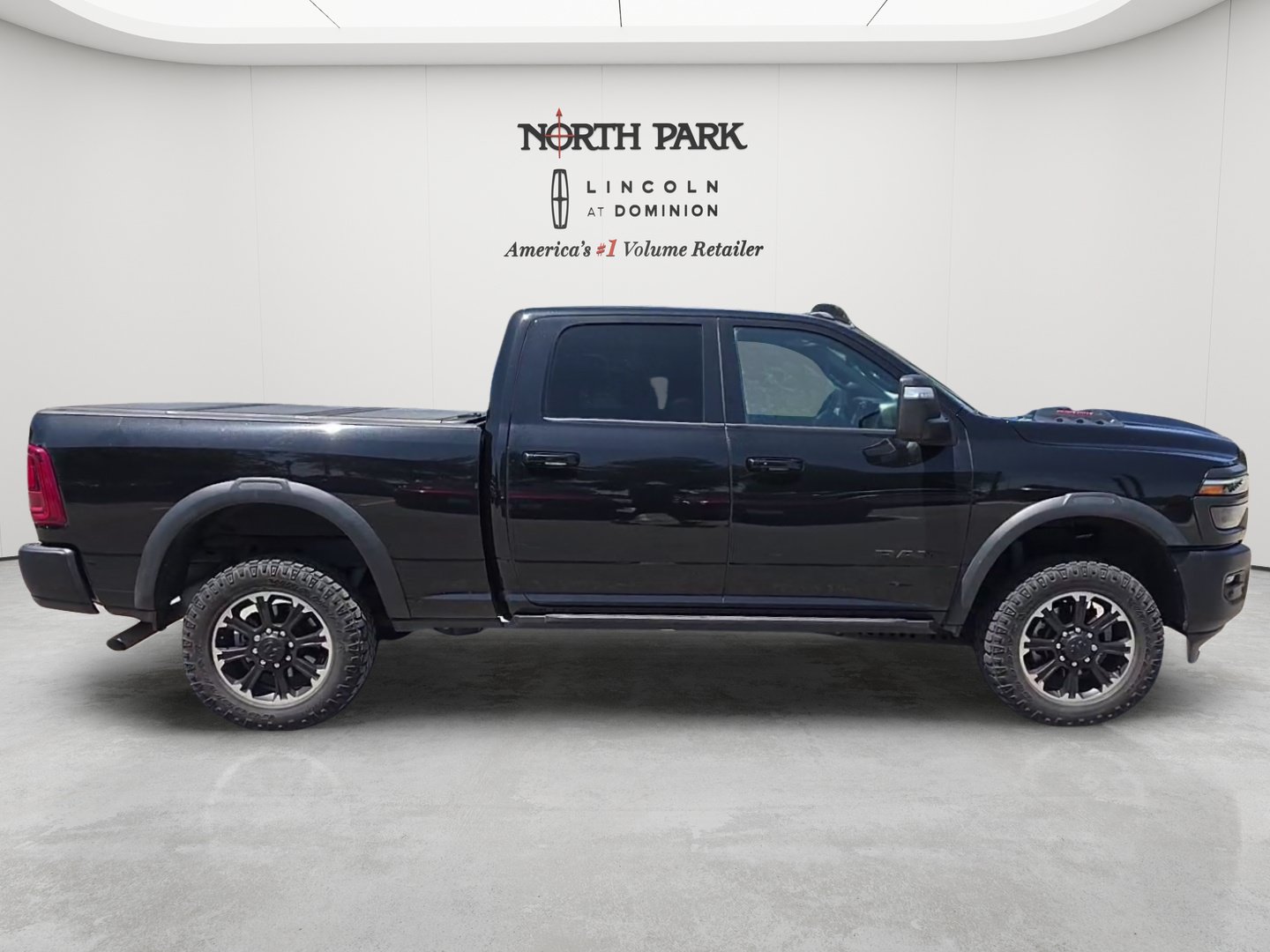 Used 2025 RAM 2500 Rebel w/ Rebel Level 1 Equipment Group AWD/4WD image 6