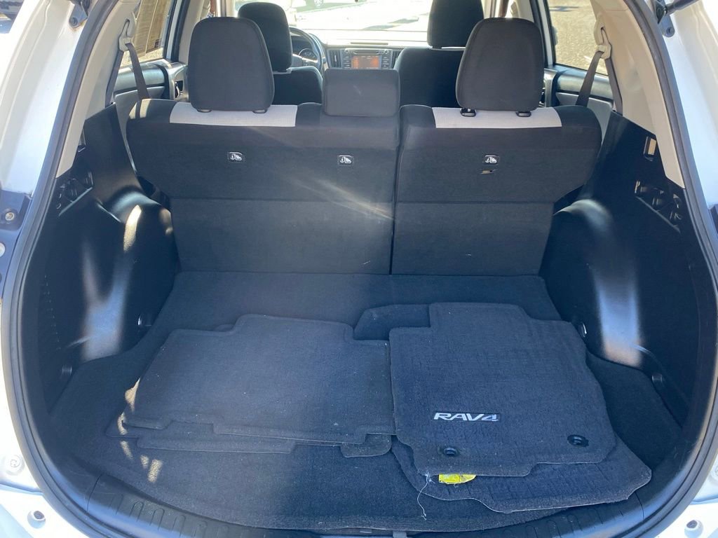 Used 2018 Toyota RAV4 XLE image 11