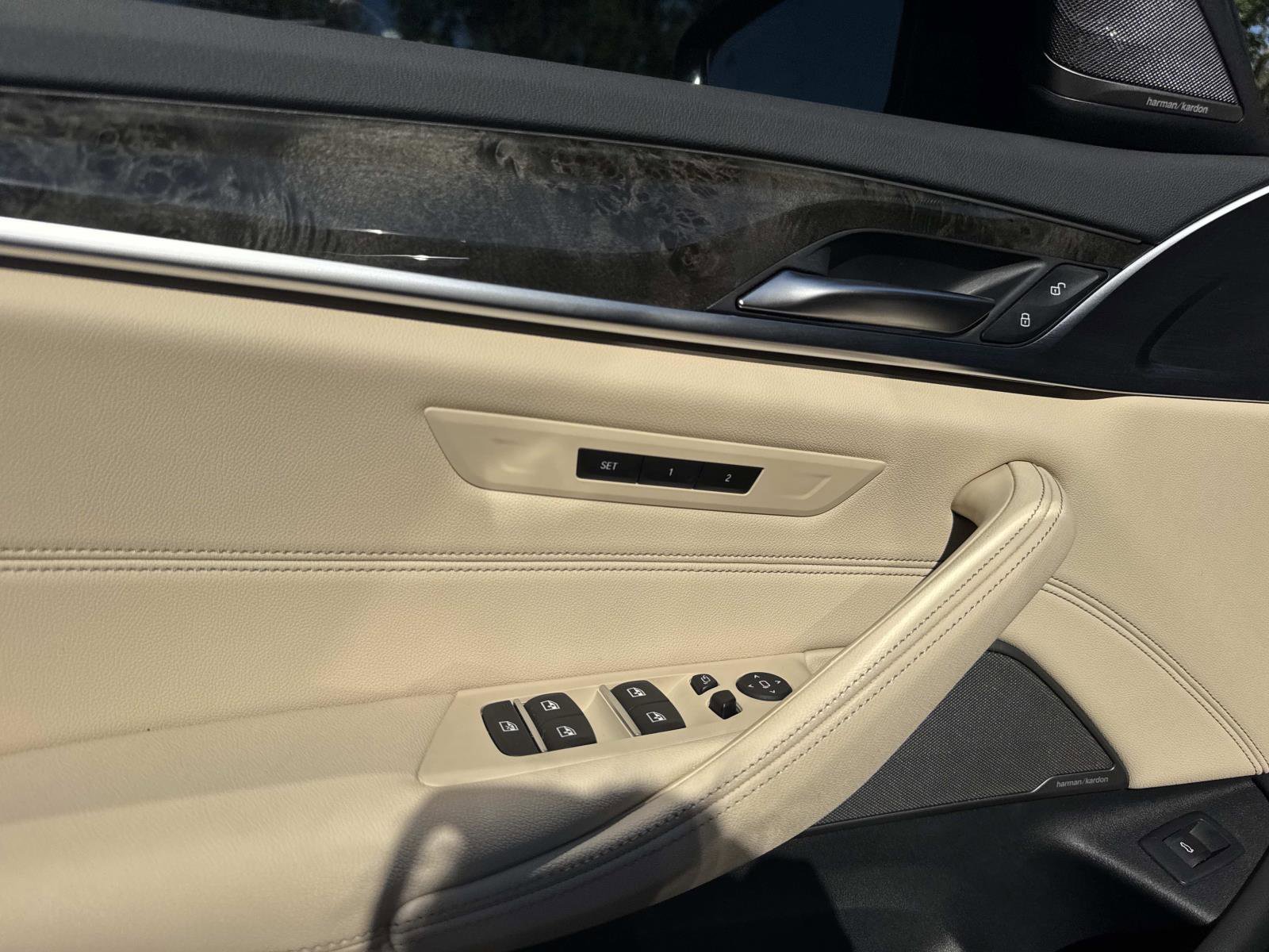 Certified 2023 BMW 540i w/ Premium Package image 17