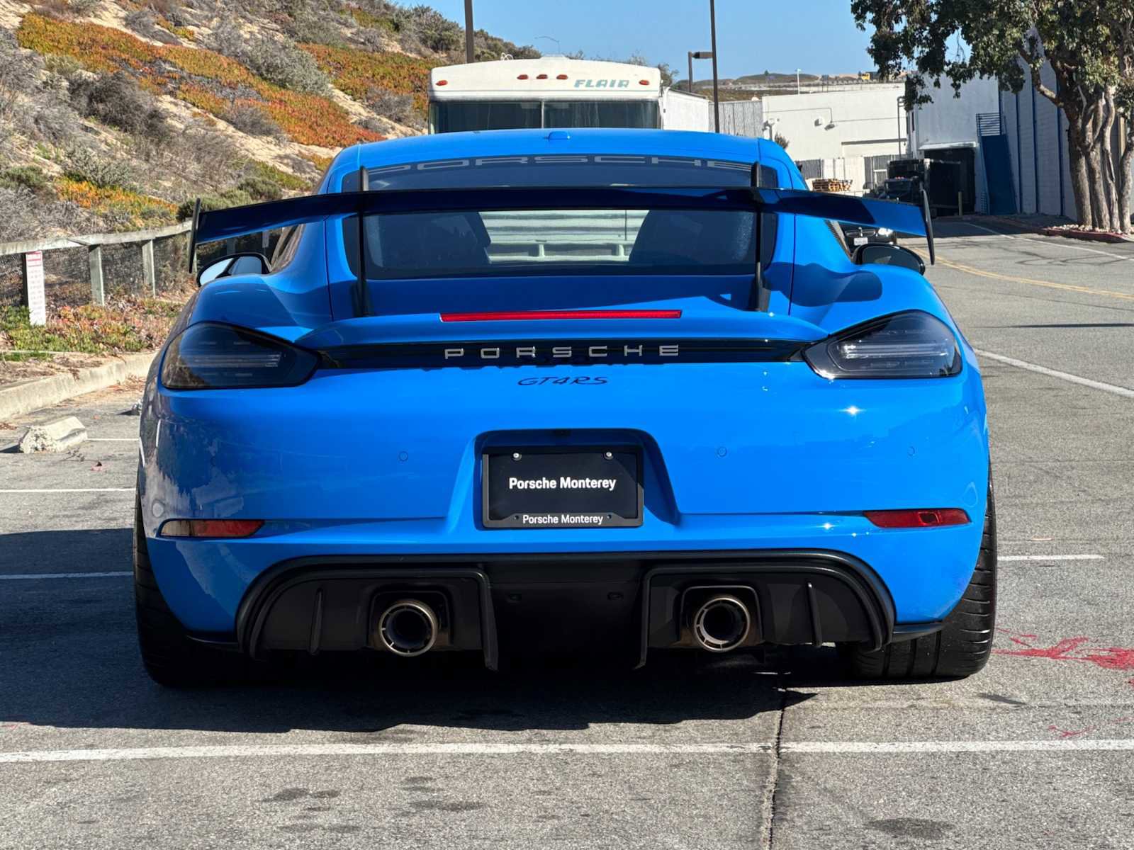 Certified 2025 Porsche 718 Cayman GT4 RS RWD image 8