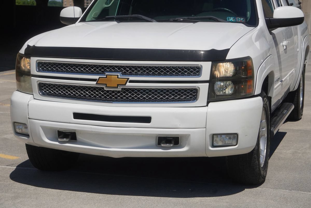 Used 2013 Chevrolet Silverado 1500 LT w/ All-Star Edition AWD/4WD image 32