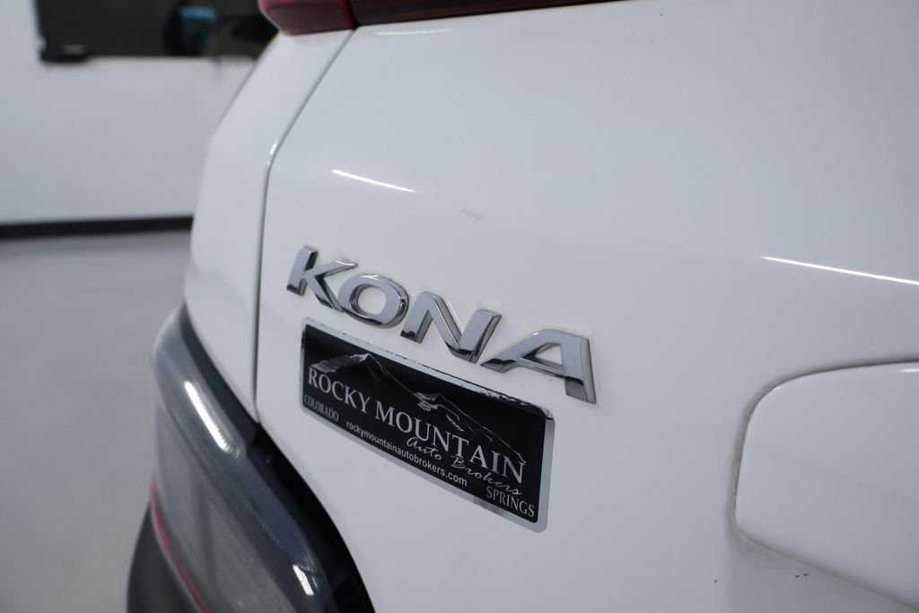 Used 2023 Hyundai Kona SEL w/ Convenience Package AWD/4WD image 10