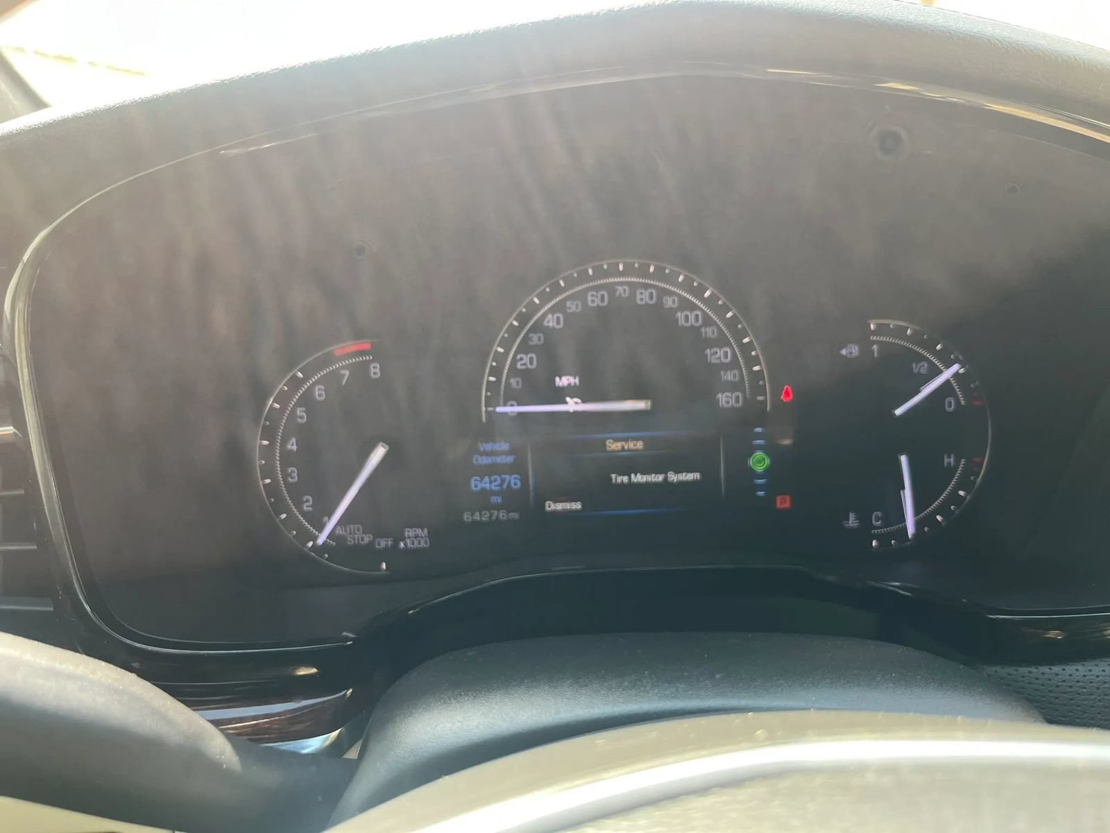 Used 2017 Cadillac XT5 Luxury w/ Driver Awareness Package FWD image 7