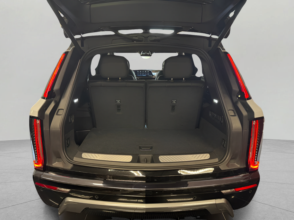 New 2026 Cadillac Vistiq Sport AWD/4WD image 15