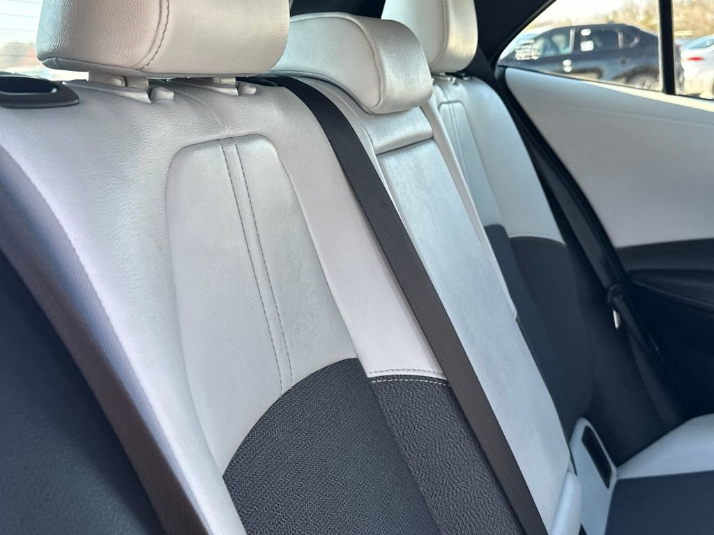 Used 2021 Toyota Corolla XSE image 14