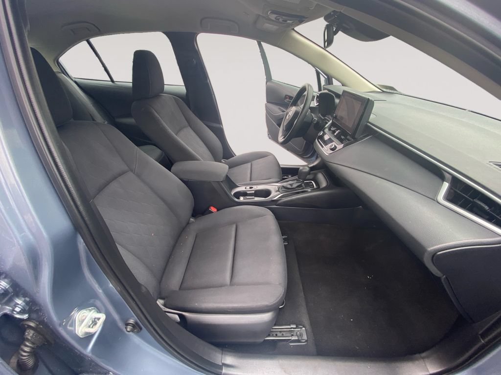Used 2023 Toyota Corolla LE w/ LE Convenience Package FWD image 15