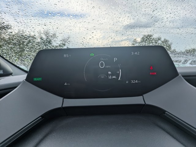 New 2024 Toyota Corolla LE FWD image 30
