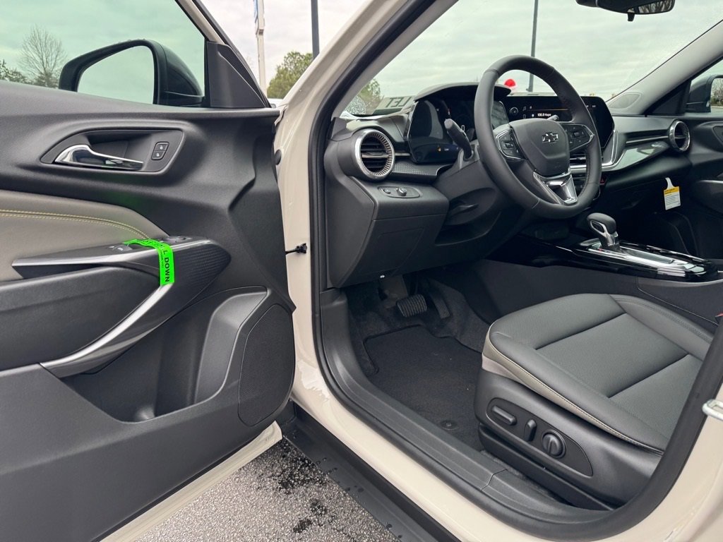 New 2026 Chevrolet Trax ACTIV w/ Sunroof Package image 10
