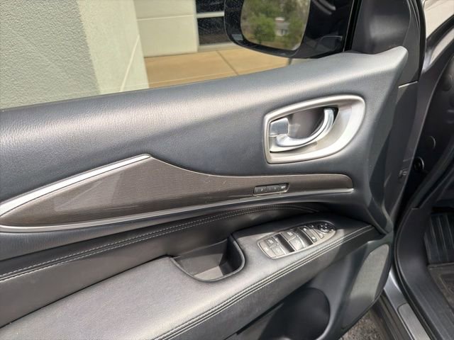 Used 2018 INFINITI QX60 AWD w/ Premium Plus Package image 8