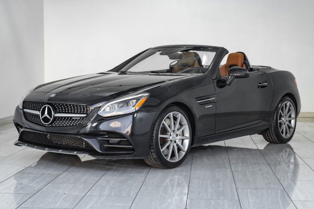 Used 2017 Mercedes-Benz SLC 43 AMG image 6
