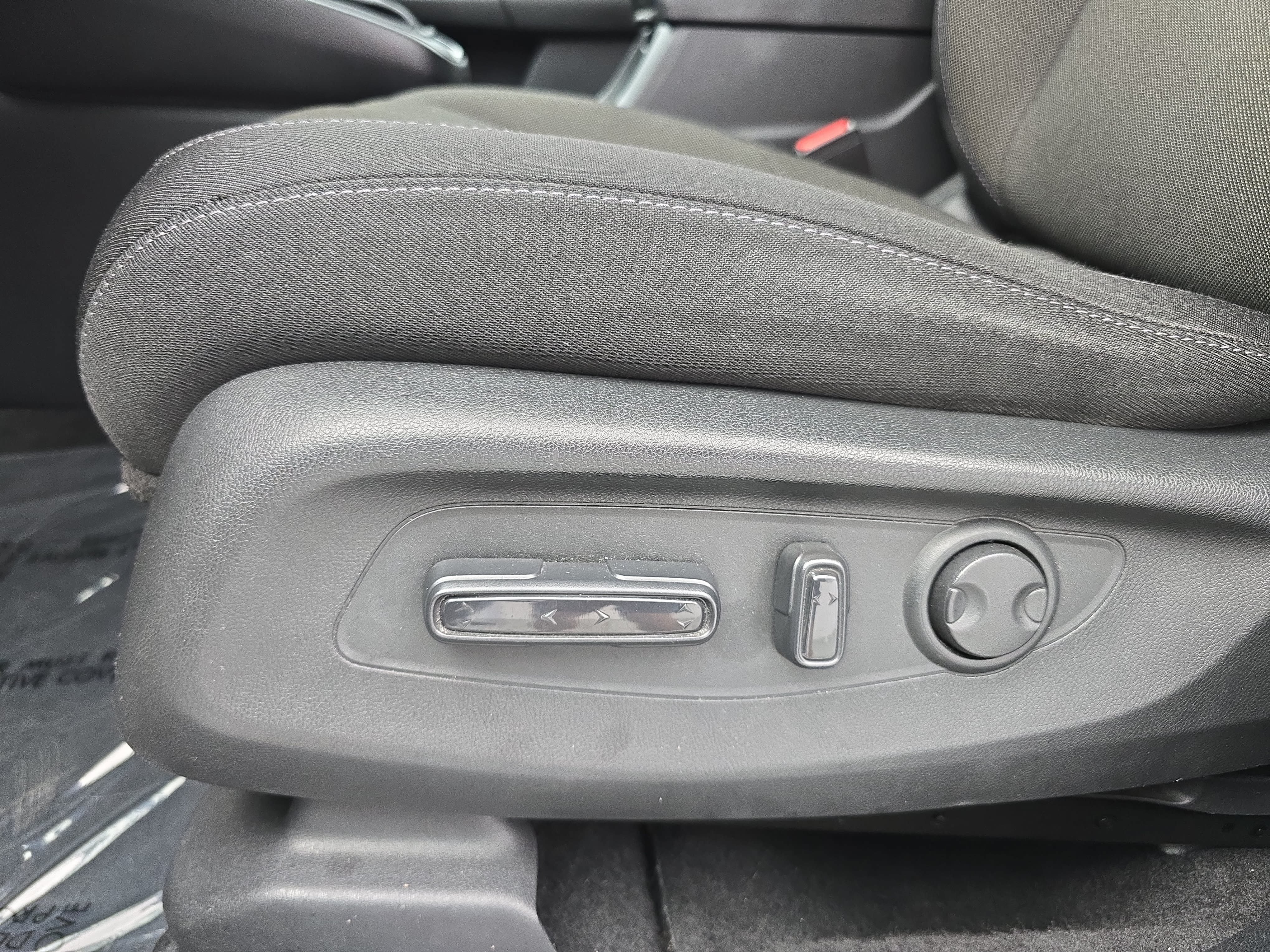 Used 2024 Honda CR-V EX image 28
