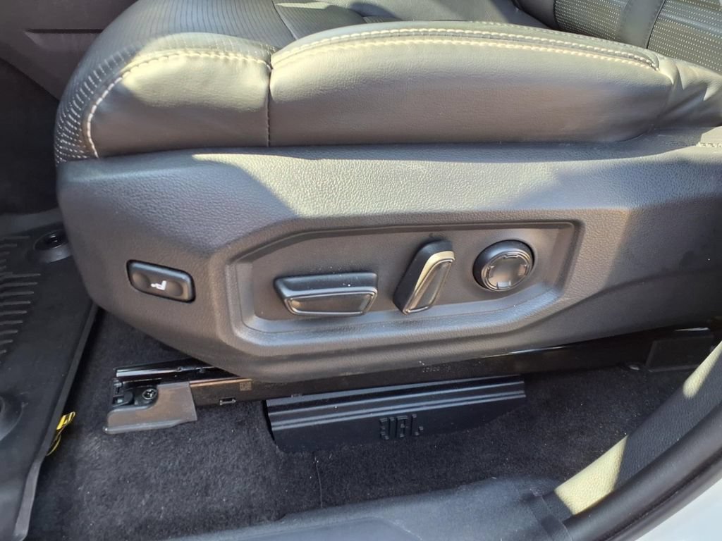 Used 2024 Toyota Tundra Capstone AWD/4WD image 23