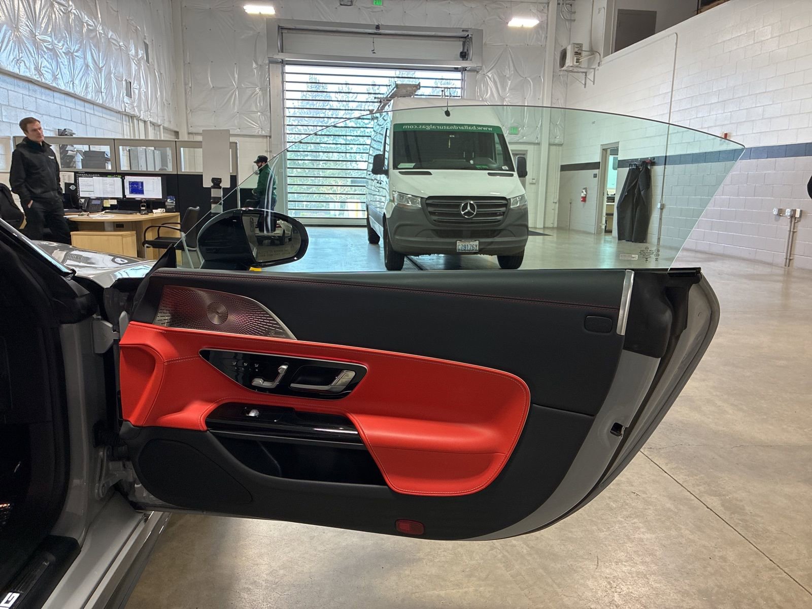 Used 2024 Mercedes-Benz SL 55 AMG 4MATIC image 26