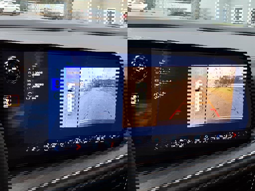 New 2026 Chevrolet Suburban Premier image 26