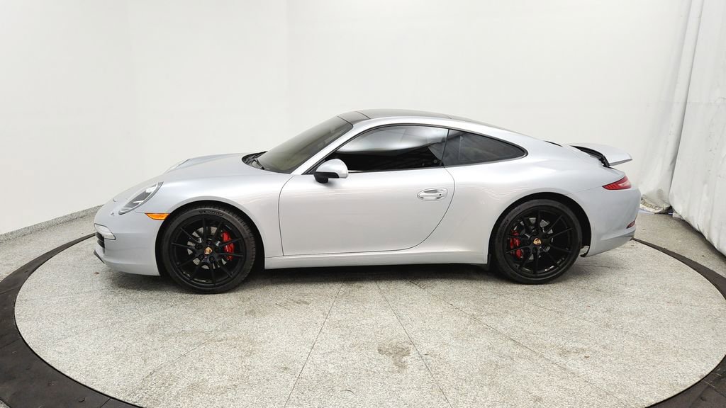 Used 2014 Porsche 911 Carrera RWD image 2