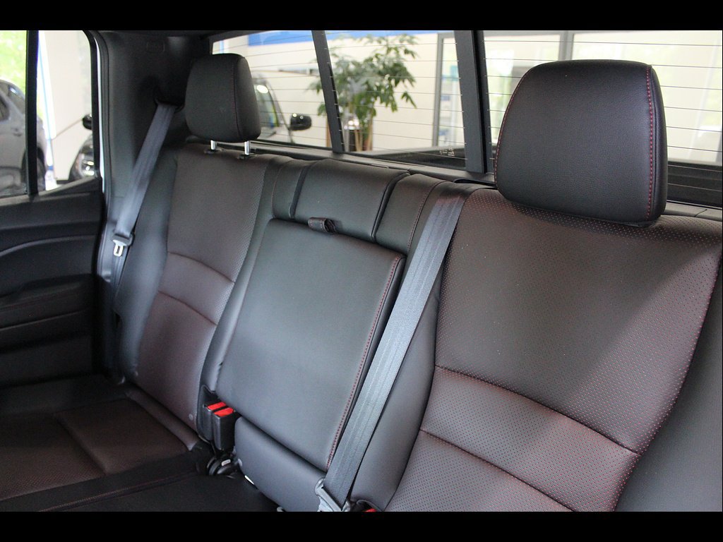Certified 2023 Honda Ridgeline Black Edition image 17