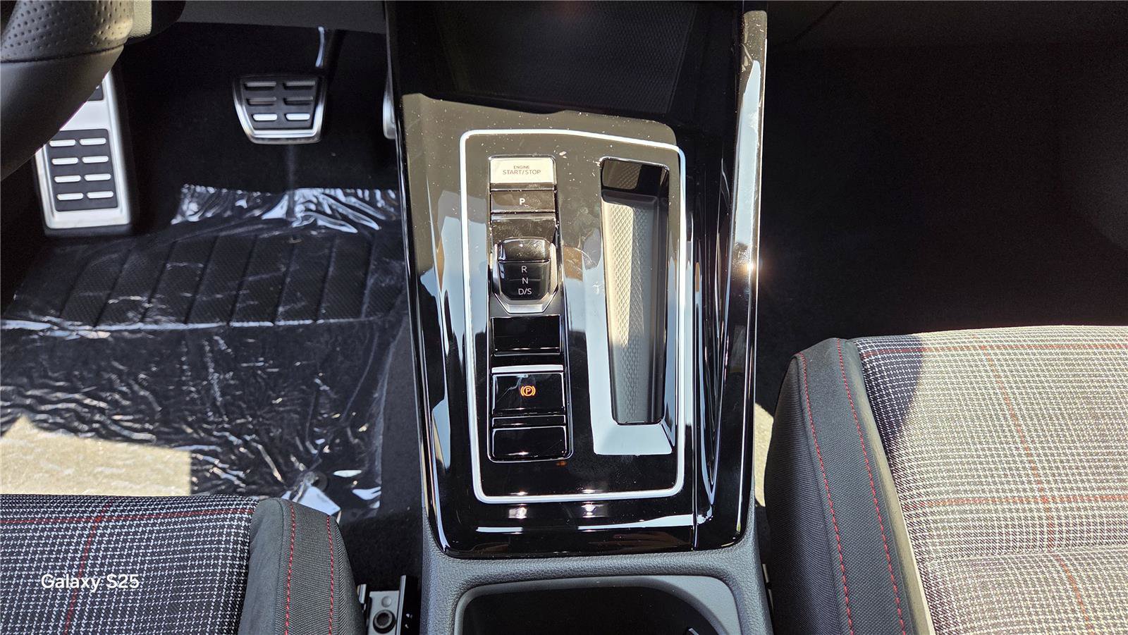 New 2026 Volkswagen GTI S FWD image 20