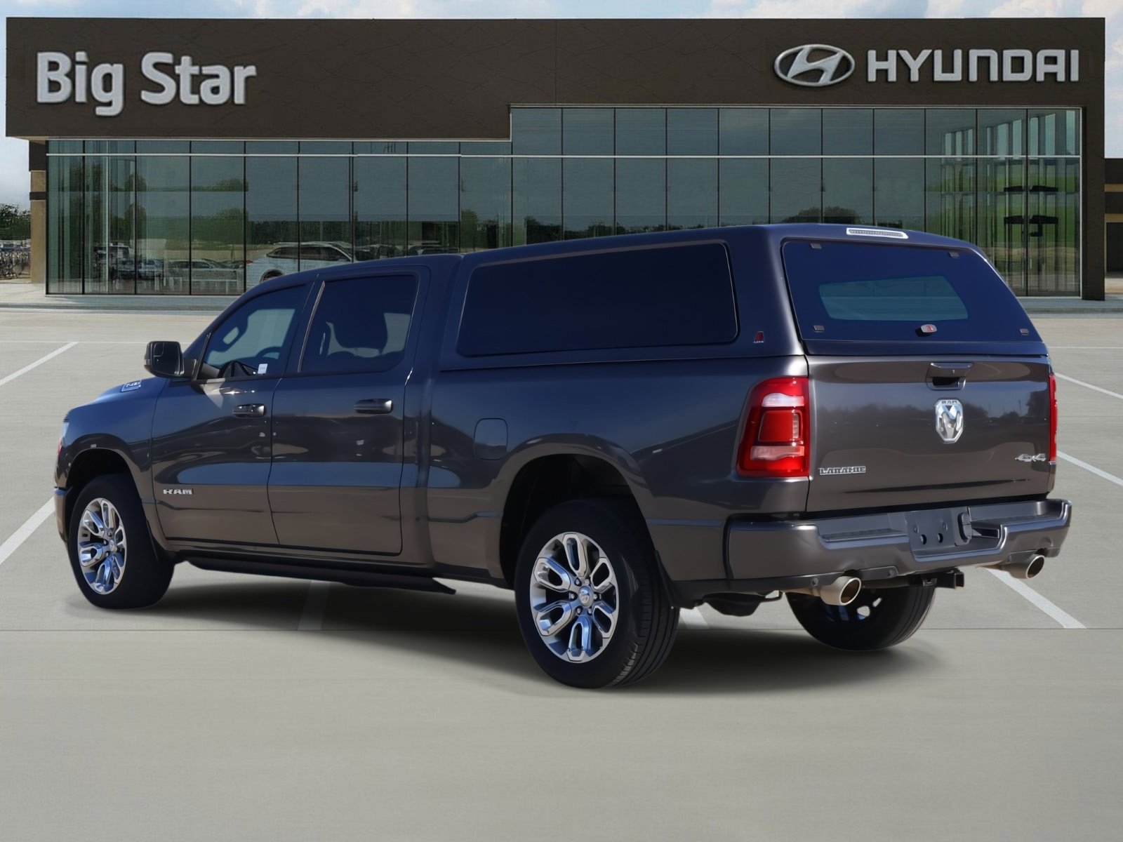 Used 2023 RAM 1500 Laramie image 3