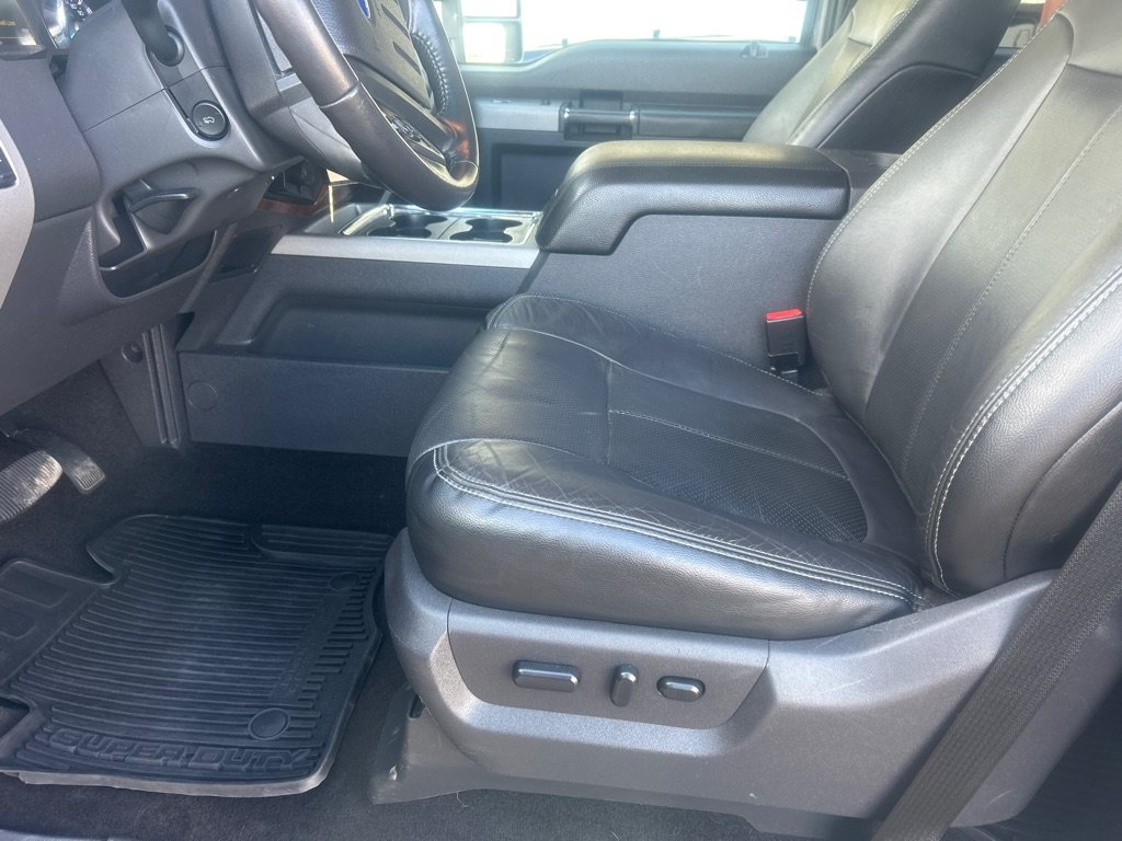 Used 2014 Ford F350 Lariat w/ Lariat Ultimate Package AWD/4WD image 14