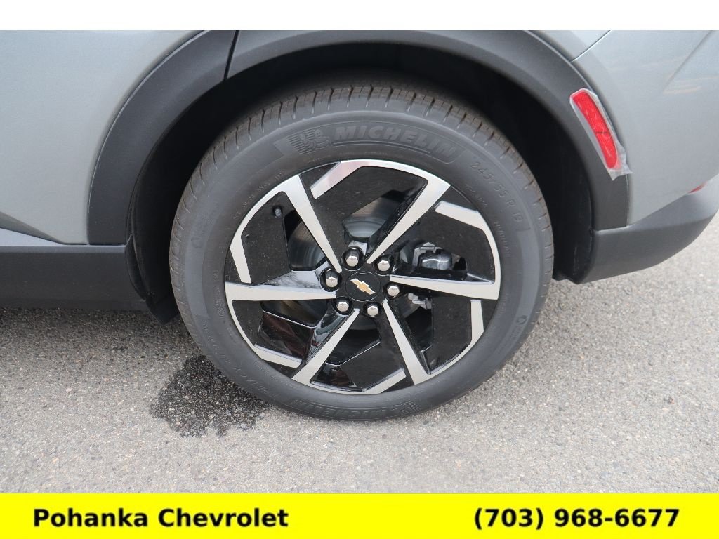 New 2026 Chevrolet Equinox EV LT FWD image 26
