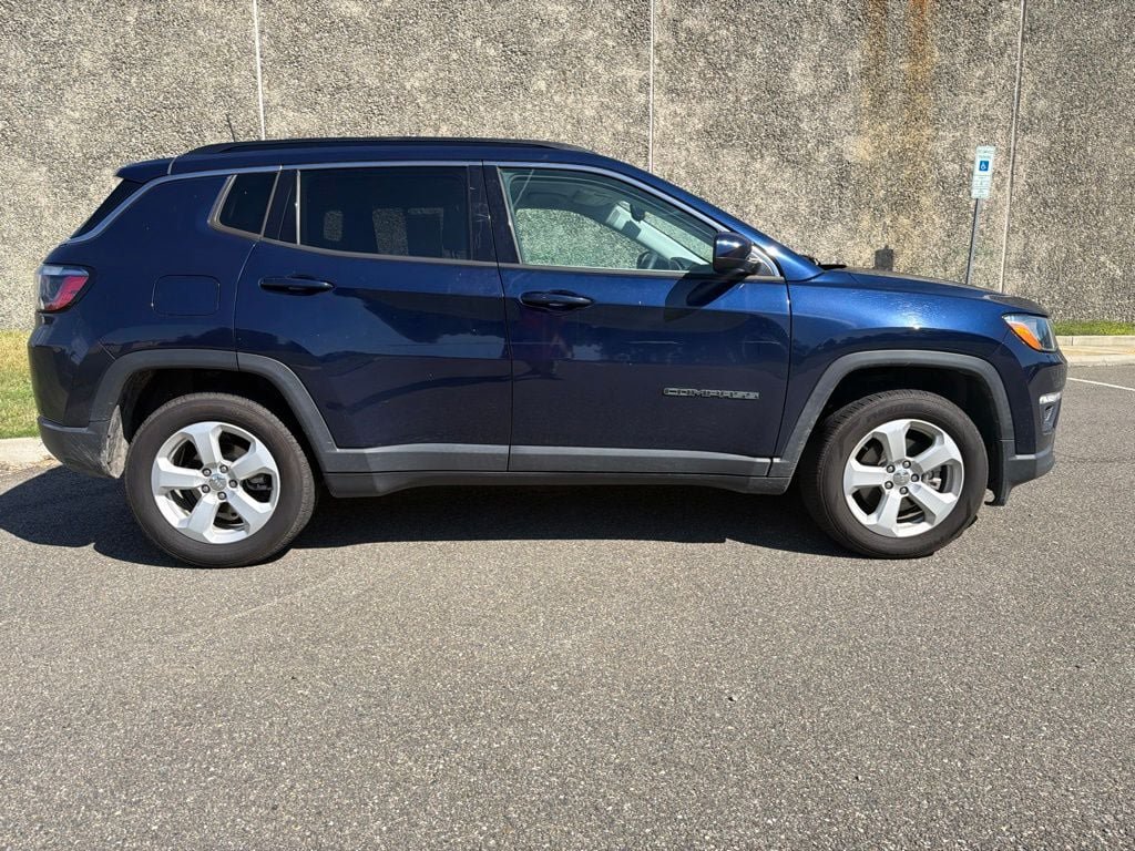 Used 2021 Jeep Compass Latitude AWD/4WD image 8
