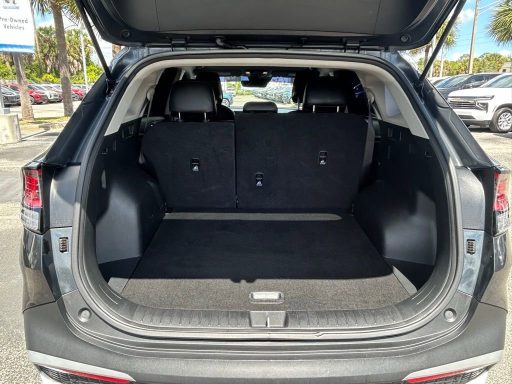 Used 2024 Kia Sportage EX image 11