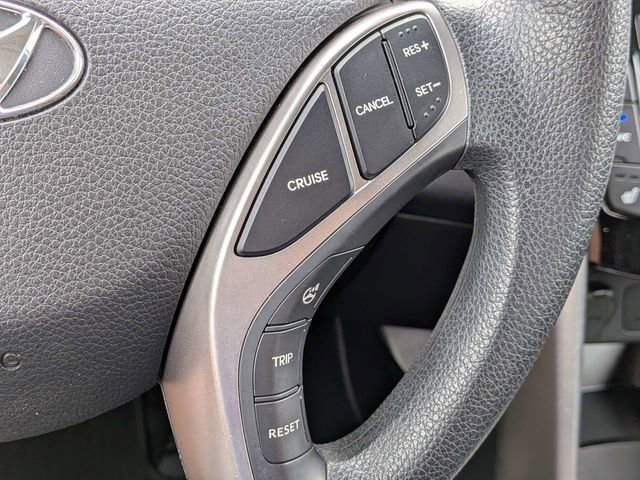 Used 2016 Hyundai Elantra GT FWD image 24