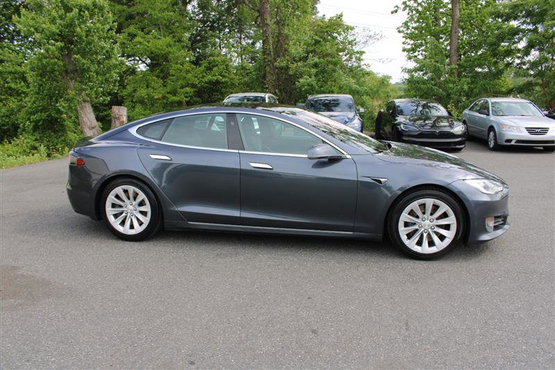 Used 2019 Tesla Model S Long Range AWD/4WD image 8
