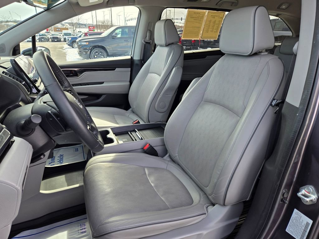 Used 2024 Honda Odyssey Elite image 14