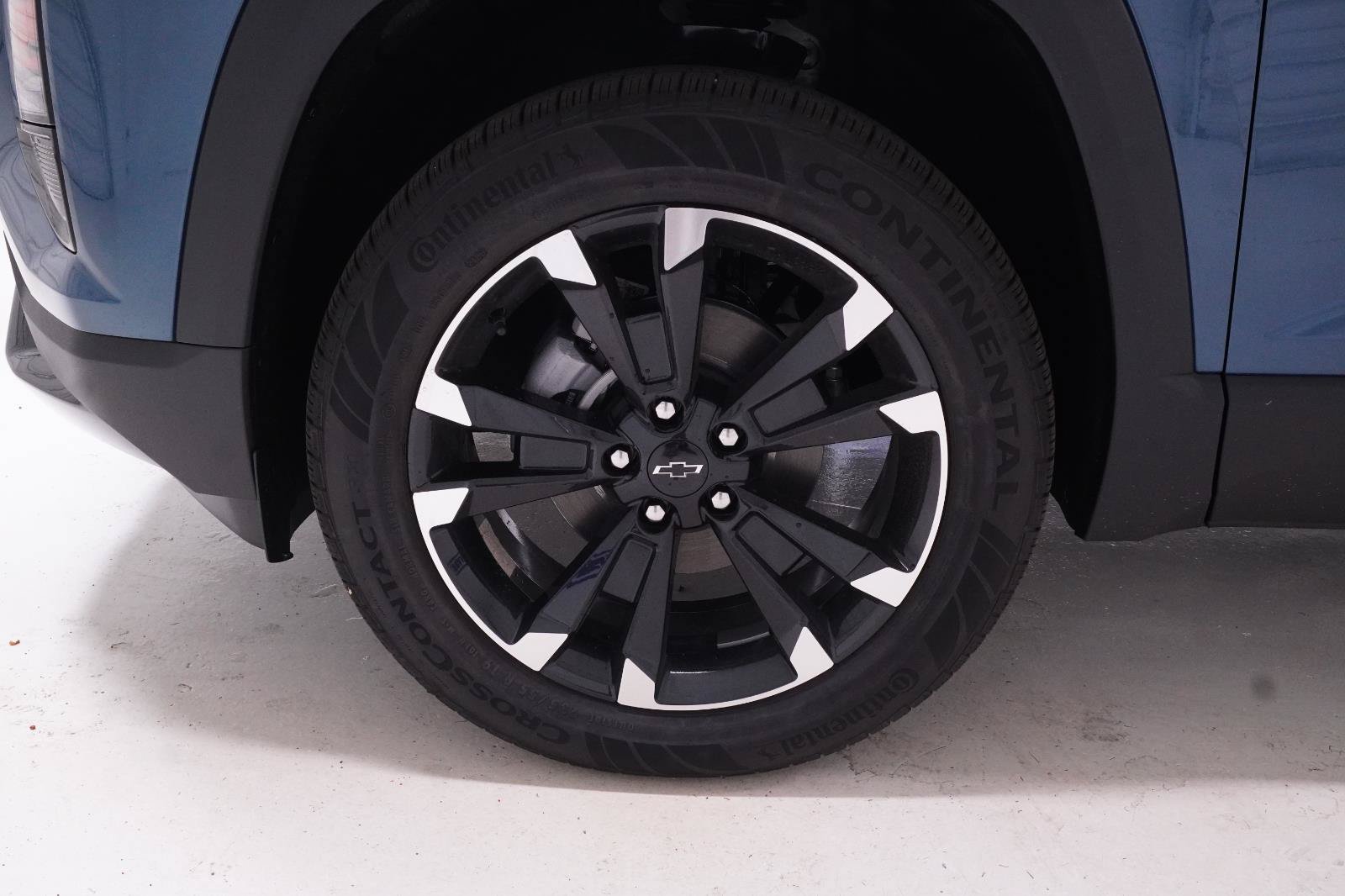 New 2027 Chevrolet Equinox RS FWD image 36