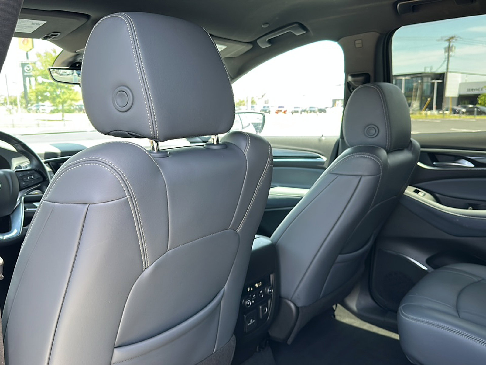 Certified 2024 Buick Enclave Premium image 17