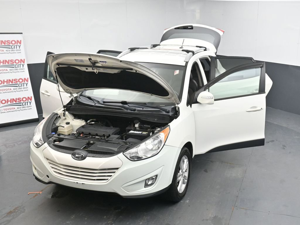 Used 2013 Hyundai Tucson GLS image 41