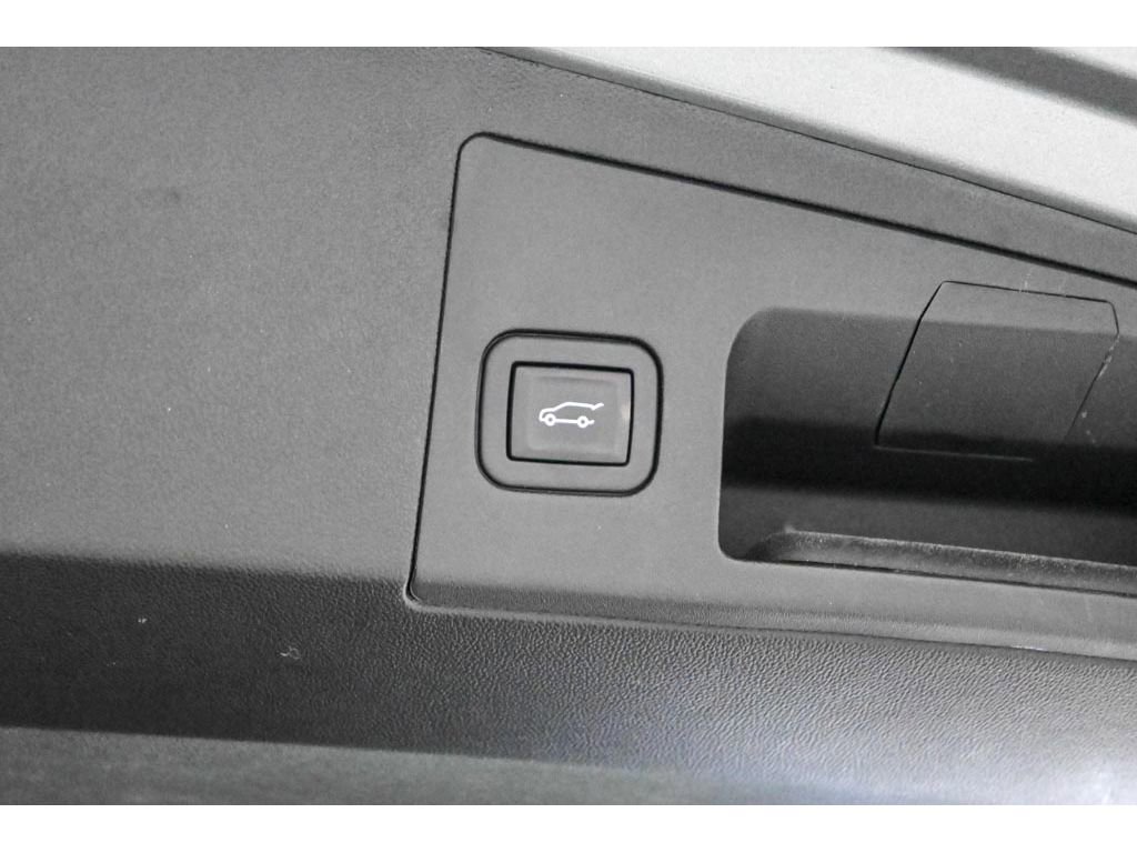 Used 2024 Cadillac XT5 Premium Luxury w/ Technology Package image 65